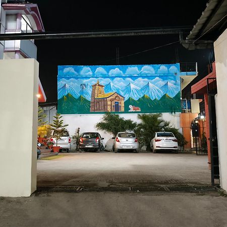 Hotel Kailash Residency Dehradun Bagian luar foto