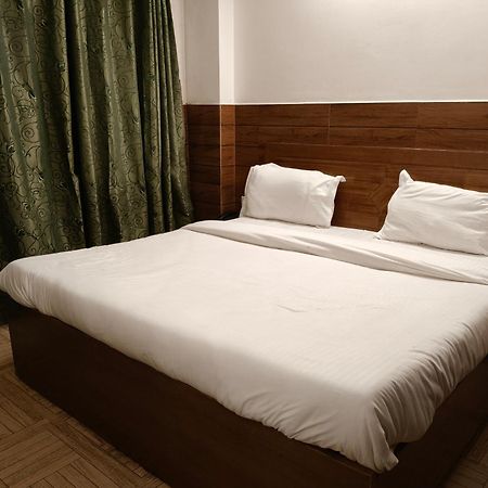 Hotel Kailash Residency Dehradun Bagian luar foto