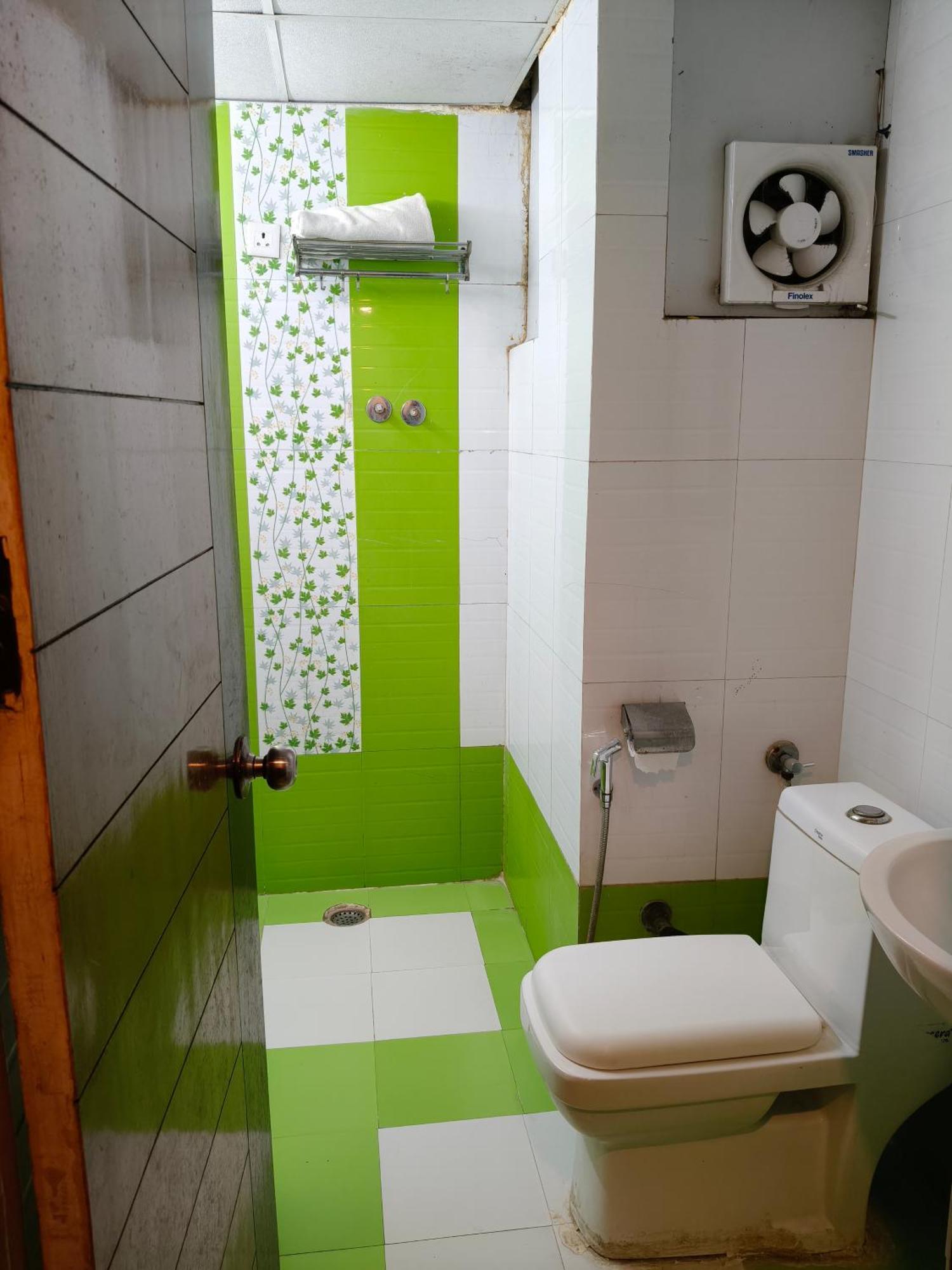 Hotel Kailash Residency Dehradun Bagian luar foto